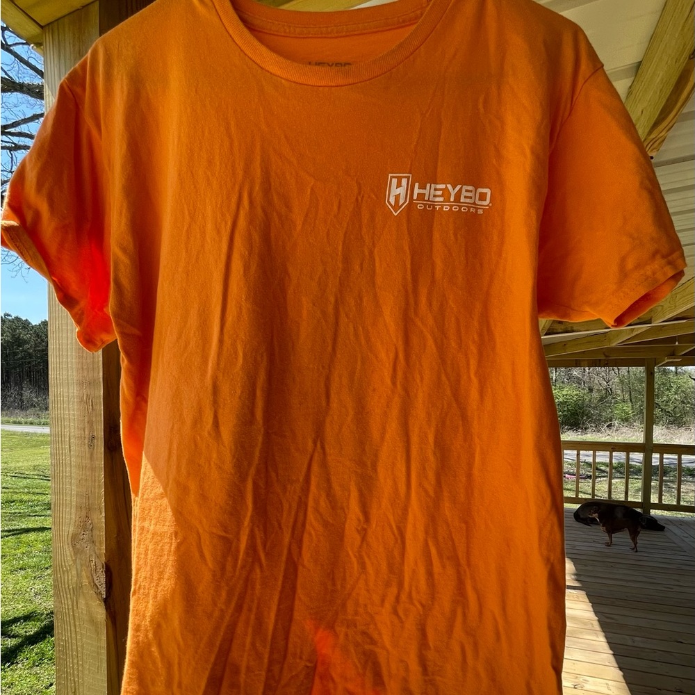 HEYBO t-shirt like new